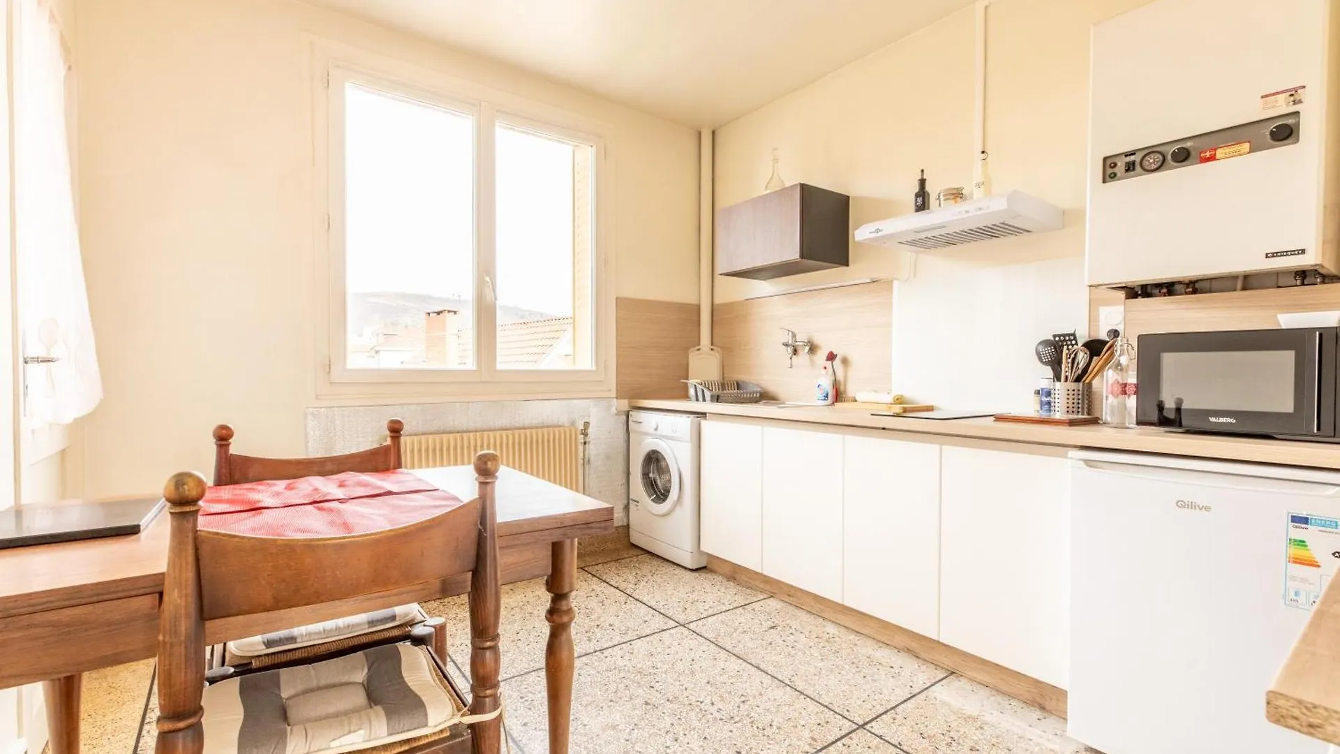 Cosy T1 Lavoisier Tout Equipee Avec Balcon Cl-Fd Clermont-Ferrand Apartment