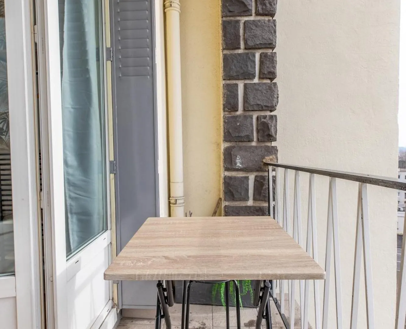 Cosy T1 Lavoisier Tout Equipee Avec Balcon Cl-Fd Clermont-Ferrand Apartment